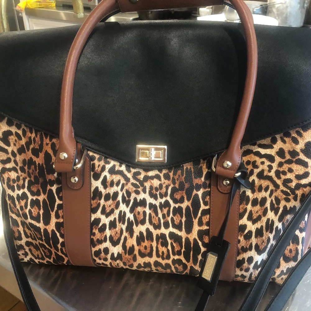 BADGLEY MISCHKA Weekender Tote Bag